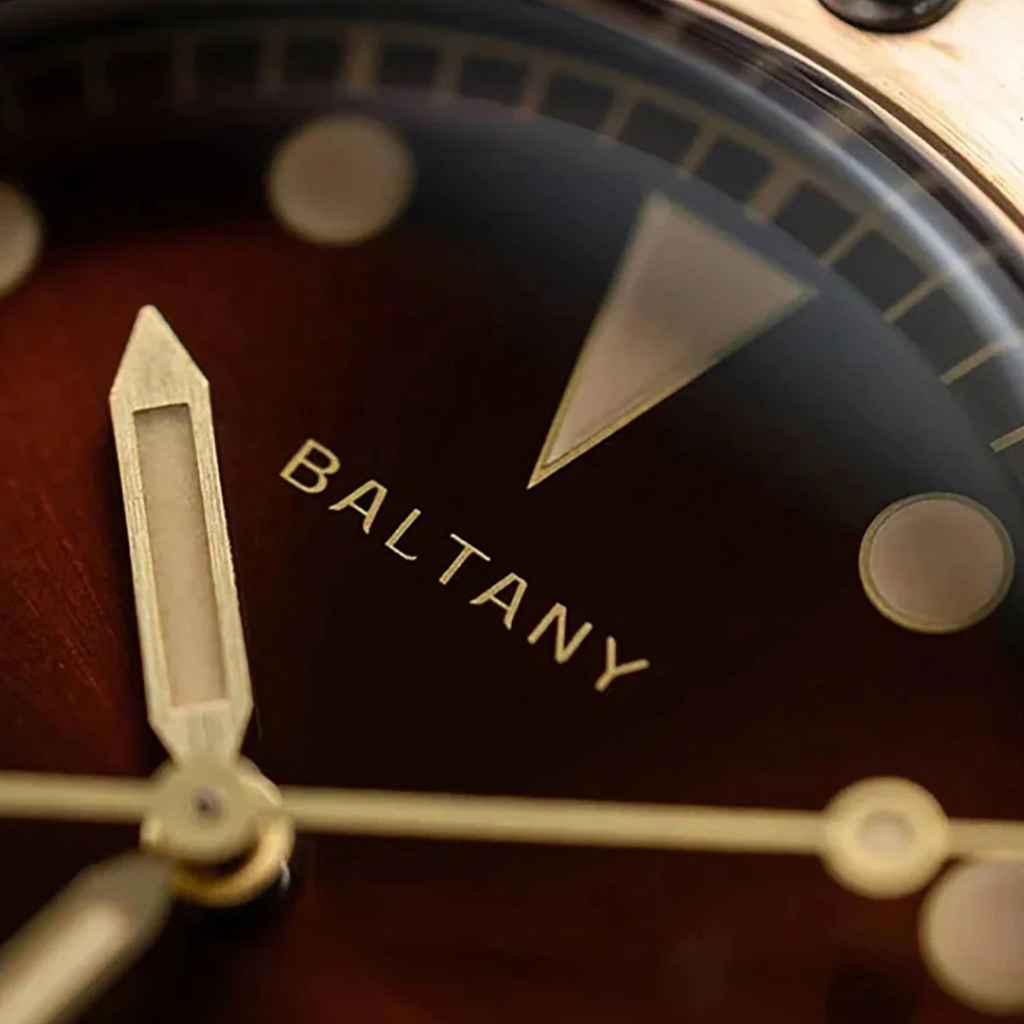 Relógio Executivo Baltany Concave